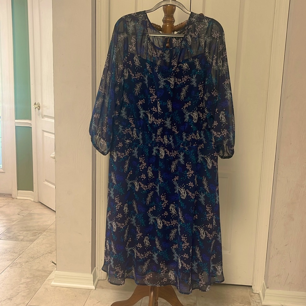 Like new, Size 22 Lane Bryant (lined) Dress